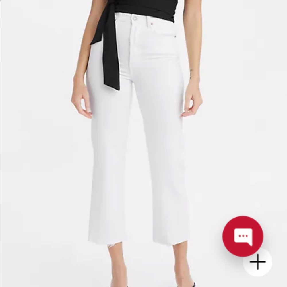Levi’s rib cage straight ankle jean (size 26) in white